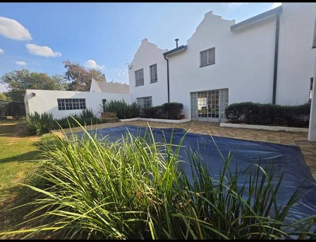 FARM FOR SALE IN WALKERVILLE CENTRAL
